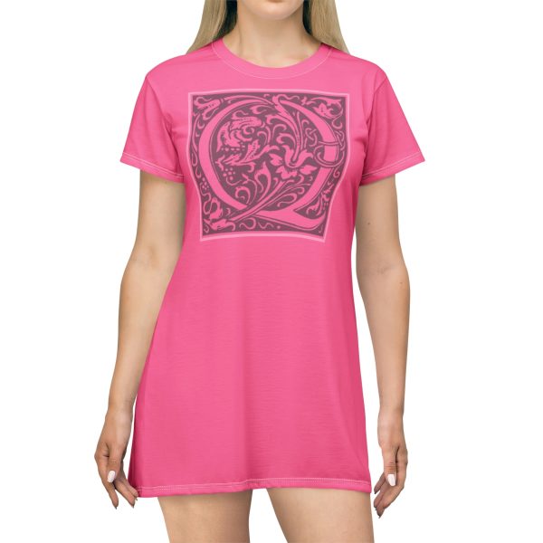 T-Shirt Dress (AOP) Q Wine (Pink BG)